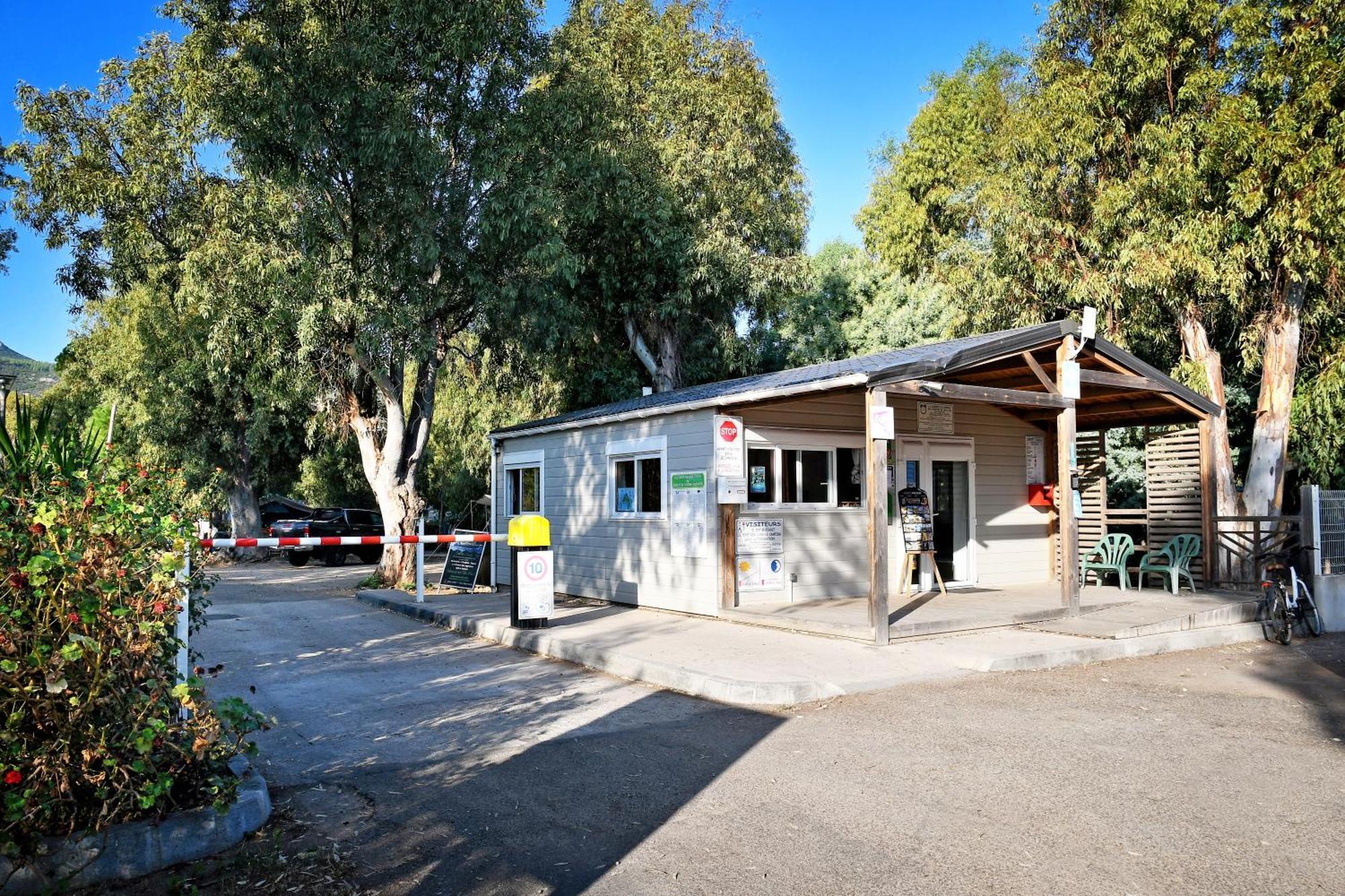 Camping International Calvi  Exterior photo