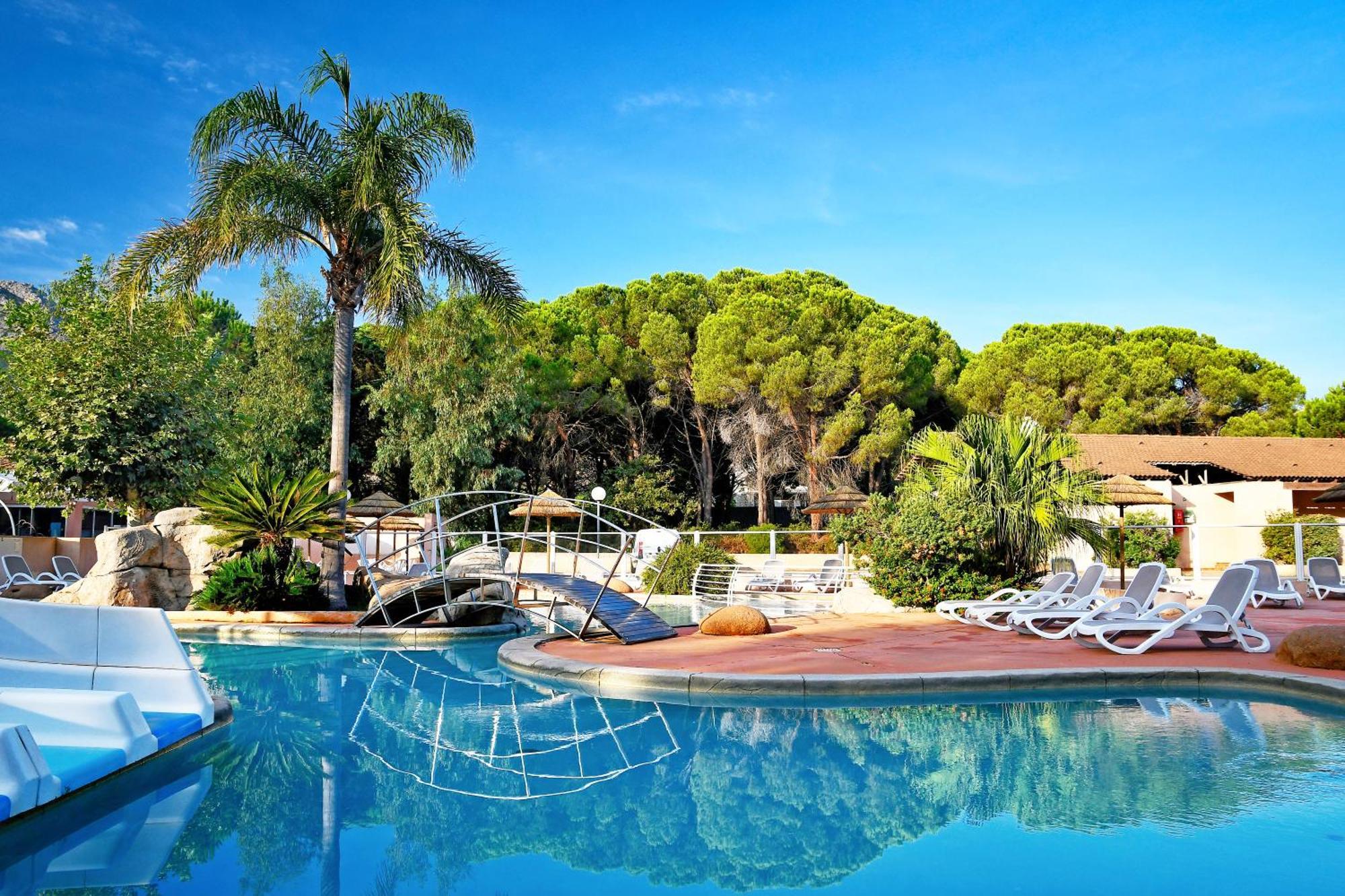Camping International Calvi  Exterior photo